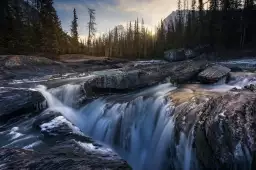 Trou d'eau - paysages d'été