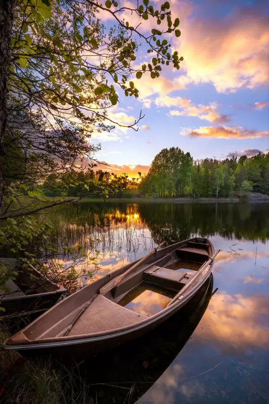 Reflet dans le bateau - affiche paysage