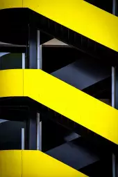 Escalier jaune - architecture poster