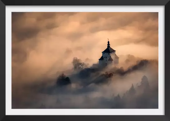 Château dans la brume - paysage hiver
