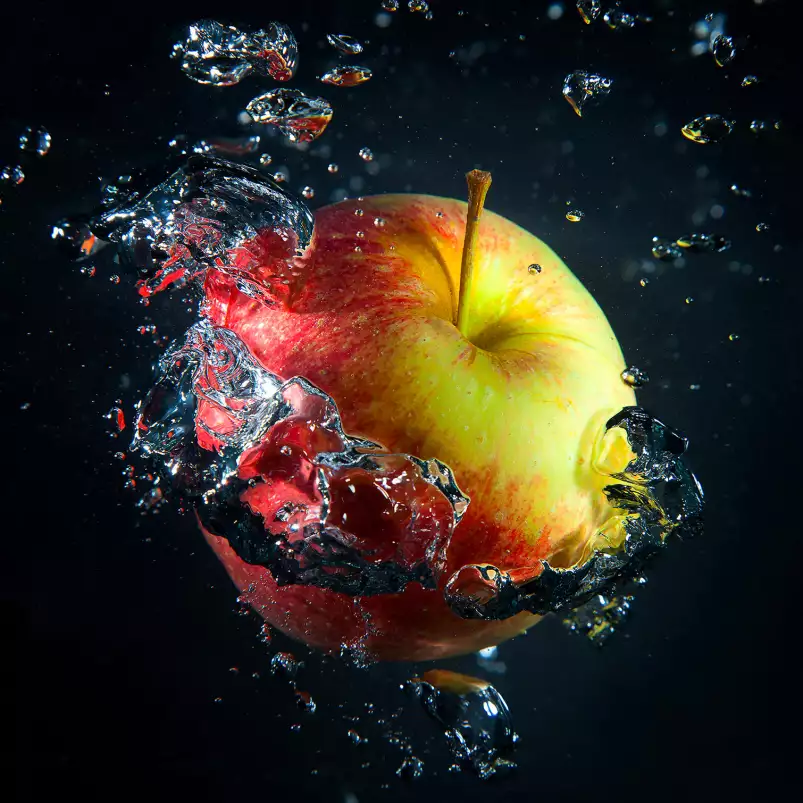 Pommes et gouttes d'eau - affiche fruit