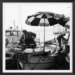 Marseille - le marché aux poissons - tableau noir et blanc vintage