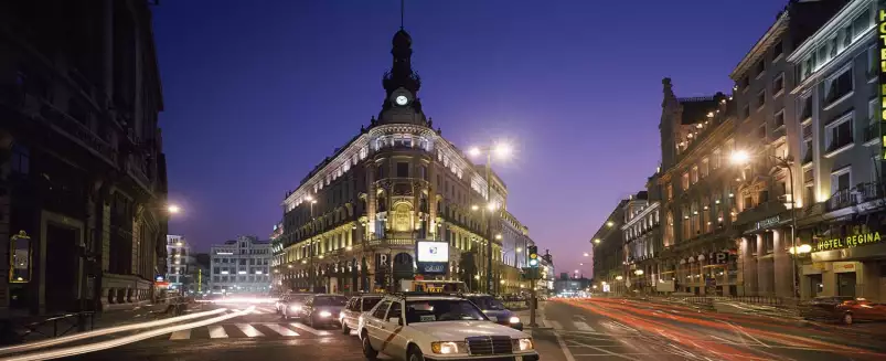 Rues de Madrid - affiche ville la nuit