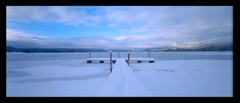 Jetée enneigée en Idaho - paysage hiver