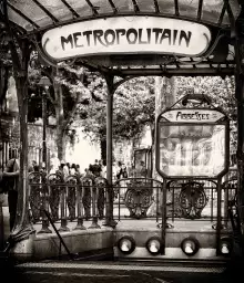 Metropolitain Paris - fond de hotte cuisine