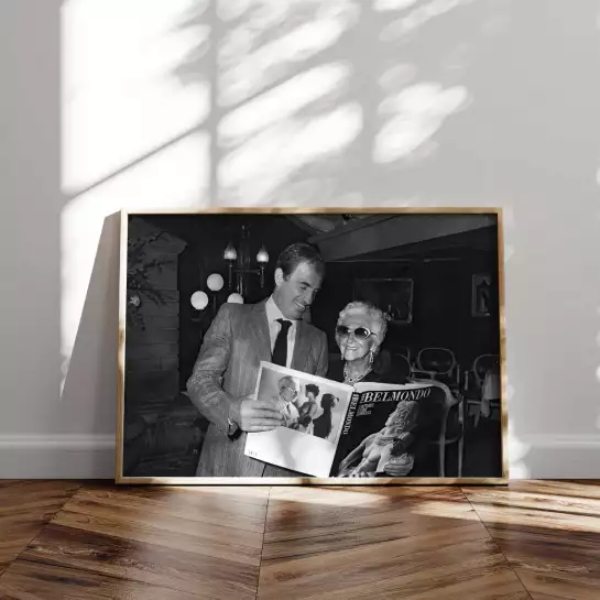 Jean Paul Belmondo  et sa mère - affiche acteur noir et blanc
