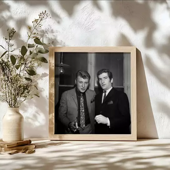 Johnny Hallyday et Eddy Mitchell - affiche acteurs noir et blanc