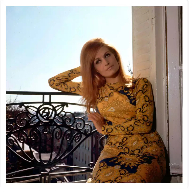 Dalida Une muse - affiche de chanteuse