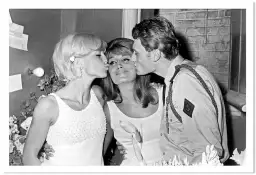 Dalida, sylvie Vartan et Johny Halliday - affiche acteurs et actrices celebres