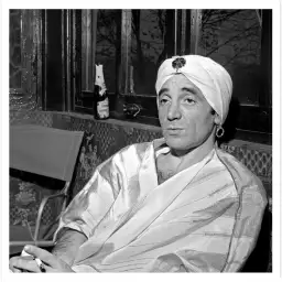 Charles Aznavour en tournage - affiche de cinema