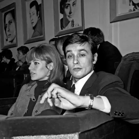 Alain et Nathalie Delon - photos noir et blanc célébrités