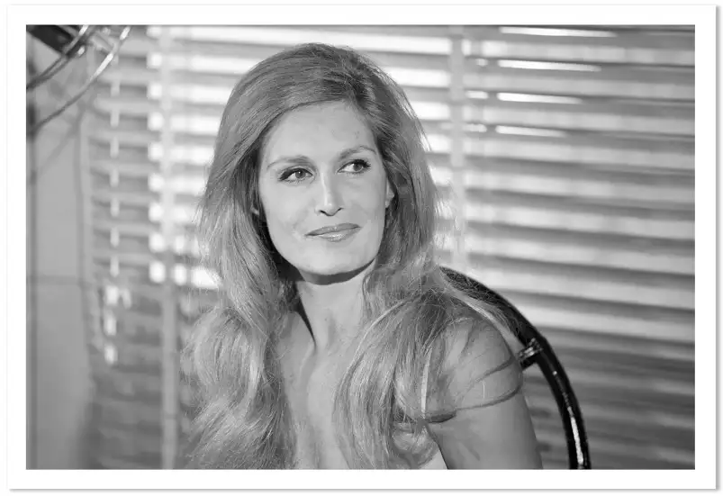 Dalida Une légende - affiche de chanteuse