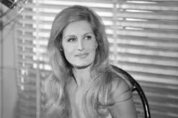 Dalida Une légende - affiche de chanteuse