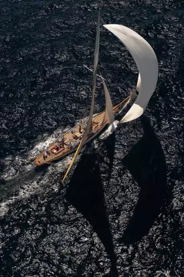 Ombre et lumière sur la voile - affiche bateau