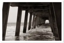 Photo sous le quai - tableaux bord de mer