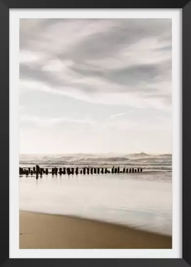 Embruns et nuages à la plage - tableau bord de mer