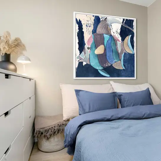 Sublimez votre déco avec cette affiche de poisson exotique. Une illustration marine colorée idéale pour une salle de bain.