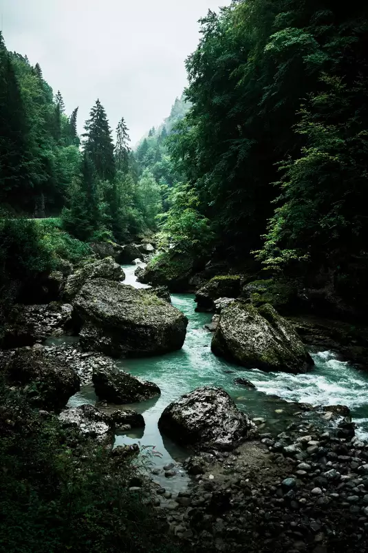 Riviere en montagne - paysage montagne