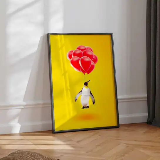 Affiche pingouin avec ballons rouges pour une décoration douce et poétique. Une illustration minimaliste idéale pour une