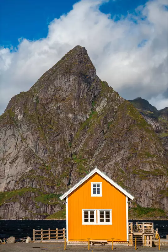 Maison de pêcheur en arctique - tableau paysage