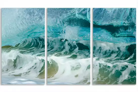 Surf zoom sur le shore break - tableau mer