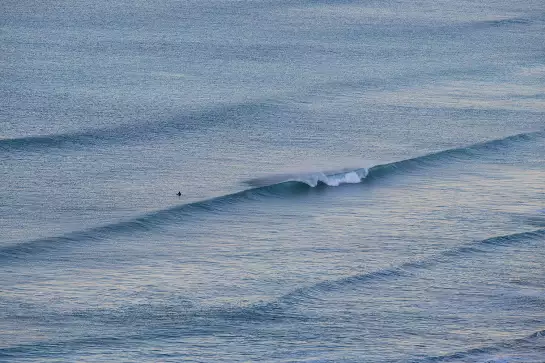 Surfeur solitaire - poster ocean