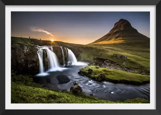 Cascade o - kirkjufell islande - affiche nature