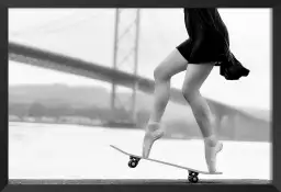 Skater girl - cadre contemporain