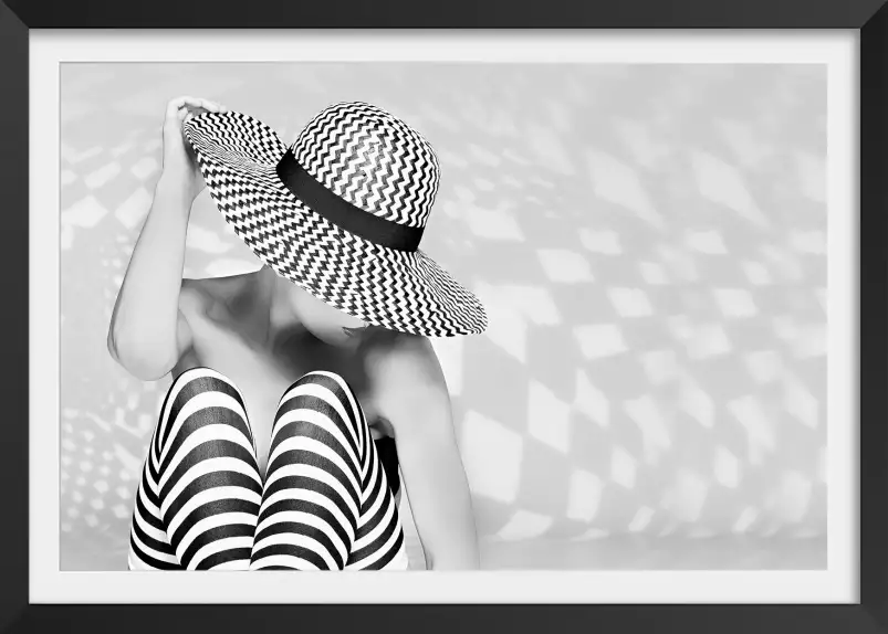 Model striped - photo contemporaine