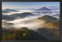 Colline et féerie d' automne - paysage montagne