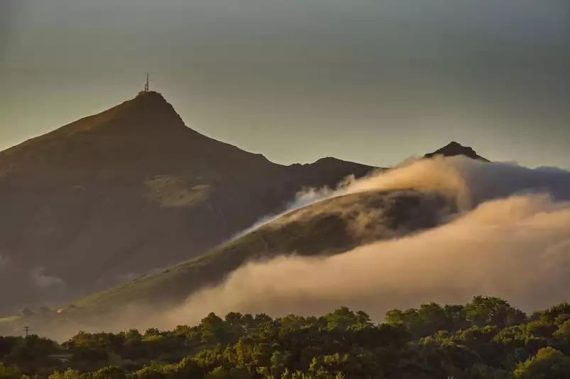 La montagne de la rhune - paysage pyrenees