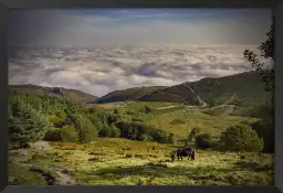 Une vue depuis la rhune - paysage pyrenees