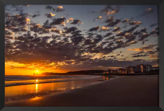 Les deux jumeaux au coucher du soleil - affiche paysage ocean