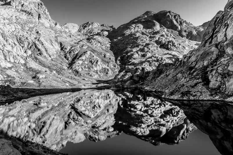 Le lac de la fous - paysage montagne