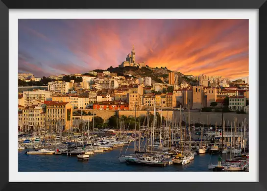 Marseille, la bonne mère - affiche marseille