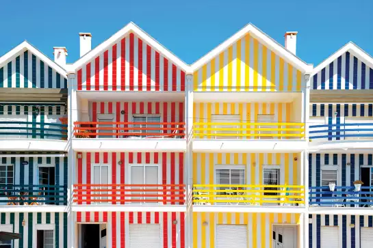 Houses of Striped Colors - poster ville du monde