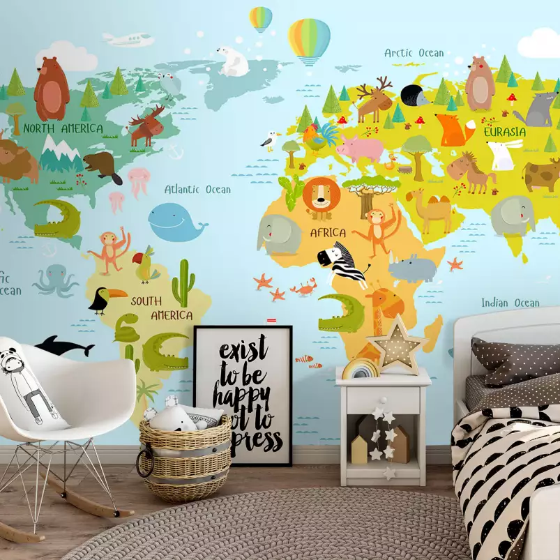 World map and animals - papier peint enfant