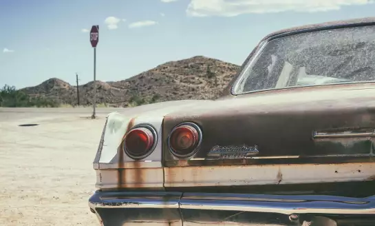 Old school cars - papier peint vintage industriel