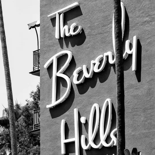 The Beverly Hills Hotel - papier peint noir et blanc