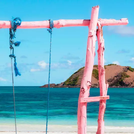 Balancelle roses - papier peint mer plage