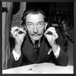 Salvador Dali - photos noir et blanc célébrités