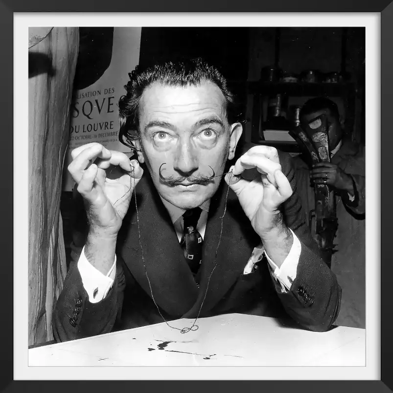 Salvador Dali - photos noir et blanc célébrités