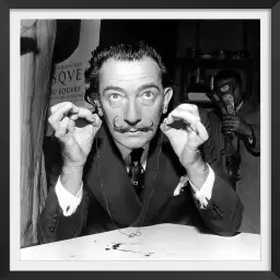 Salvador Dali - photos noir et blanc célébrités