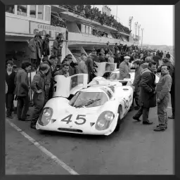 Porsche au 24h du Mans - poster de vehicule