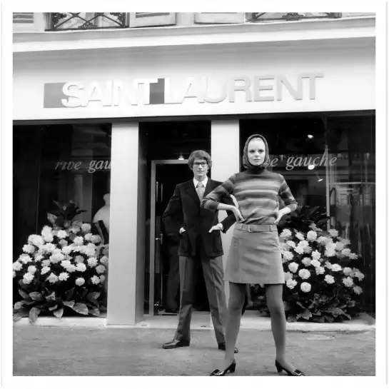 Yves Saint Laurent et son modèle - photos noir et blanc célébrités