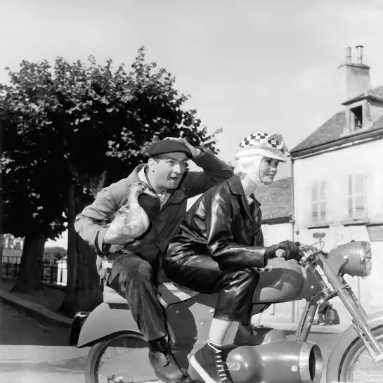 Louis de Funes et Noelle Adam - photo acteur noir et blanc