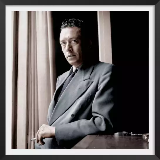 Portrait colorama Albert Camus en 1947 - photo de célébrités