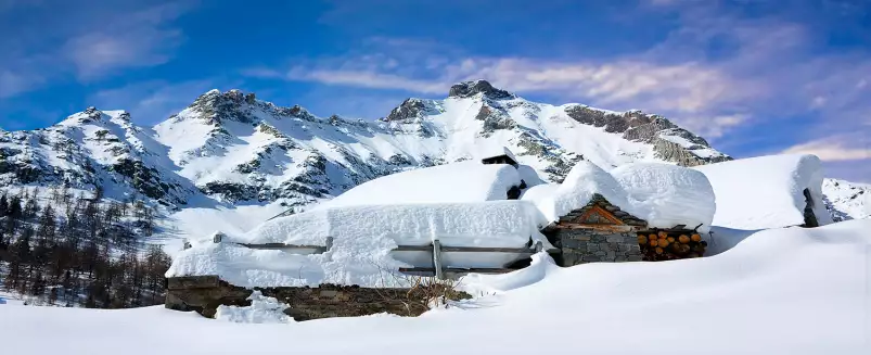 Montagne sublime snow - paysage montagne Montagne sublime snow - paysage montagne