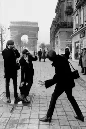 Les Beatles Paris 1964 - affiche chanteur célèbre