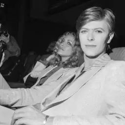 Portrait de David Bowie en 1977 - photo de célébrités